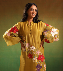 PISTA GREEN VALLEY OF BOTANICAL FLOWERS TUNIC SET