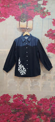 WHITE FLOWER EMBROIDERY DENIM YOKE SHIRT