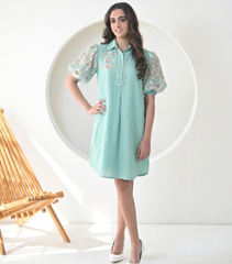 MONOCHROME PHOOL-PATTI ORGANZA SHORT SLEEVE DRESS