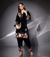 THE MIDNIGHT ROSE ENSEMBLE KURTA SET