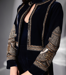 THE OBSIDIAN GLOW JACKET WITH PANTS SET