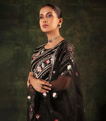 BLACK BEAUTY PICHWAI FLARED PANTS SET