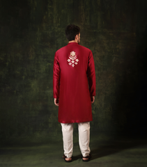 GULRUKH CRIMSON MAZE KURTA SET