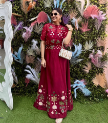 TANIYA ATMARAMANI - PICHWAI RED SERENADE SKIRT SET