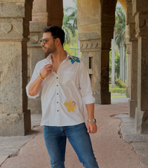 PRATEEK KEWALRAMANI - CLASSIC WHITE SHIRT WITH FLORAL ABSTRACT