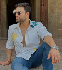 PRATEEK KEWALRAMANI - CLASSIC WHITE SHIRT WITH FLORAL ABSTRACT