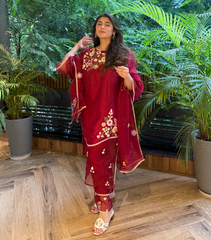 GIA SHARMA - PHOOLPATTI ORGANZA SWIRL SUIT SET