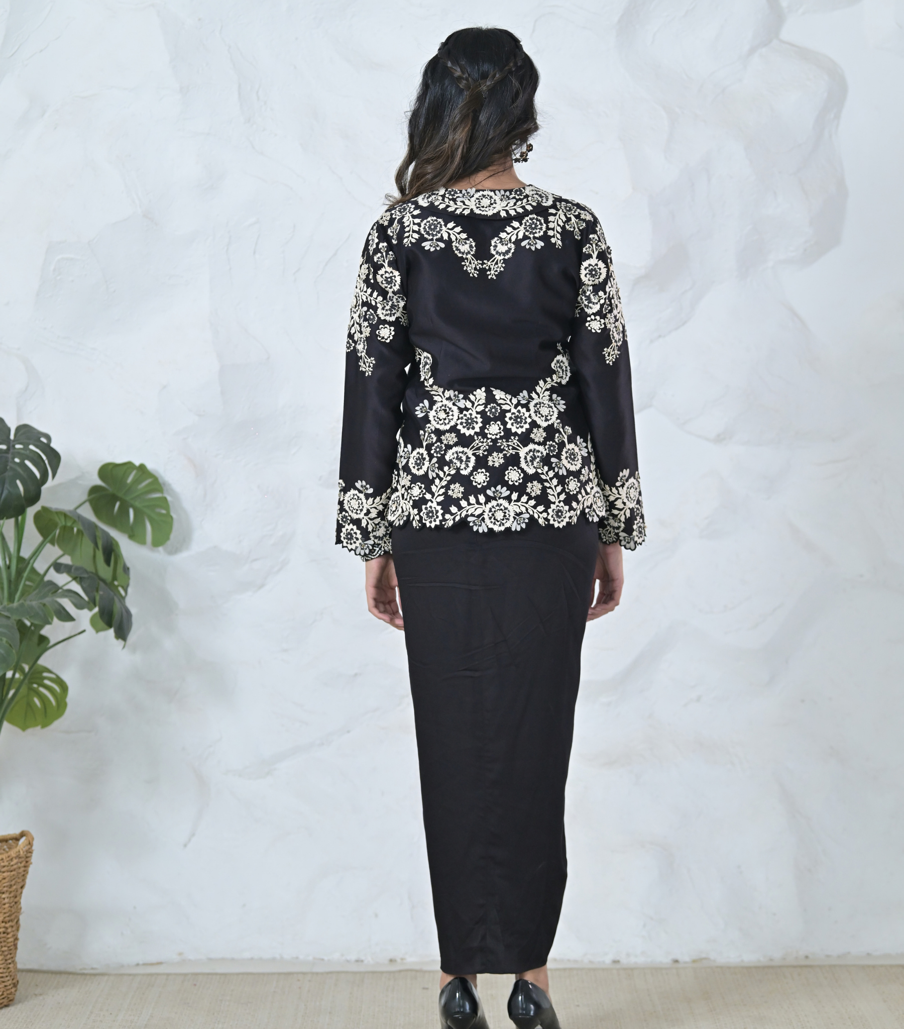 MONOCHROME PHOOL-PATTI JACKET AND PLEATED SKIRT SET