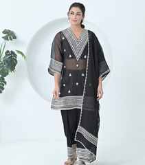 VELVET LACES ORGANZA KURTA SET WITH DUPATTA