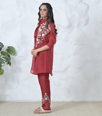 RED PHOOL-PATTI TUNIC SET WITH EMBROIDERED PANTS