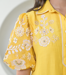 MONOCHROME PHOOL-PATTI ORGANZA SHORT SLEEVE DRESS