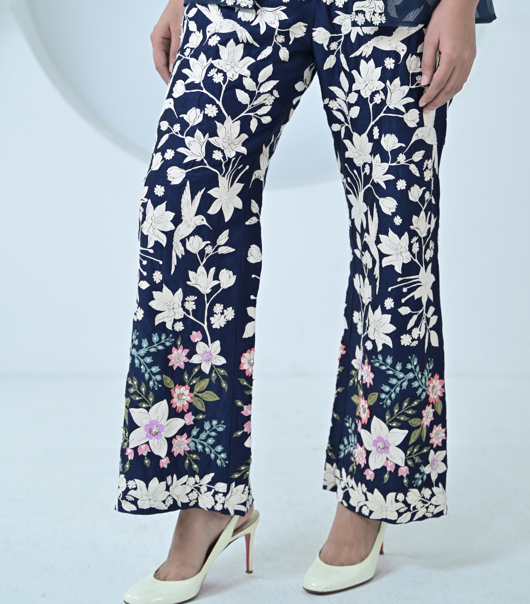 MADHUBALA SHRUG SET WITH HEAVY EMBROIDERY PANTS