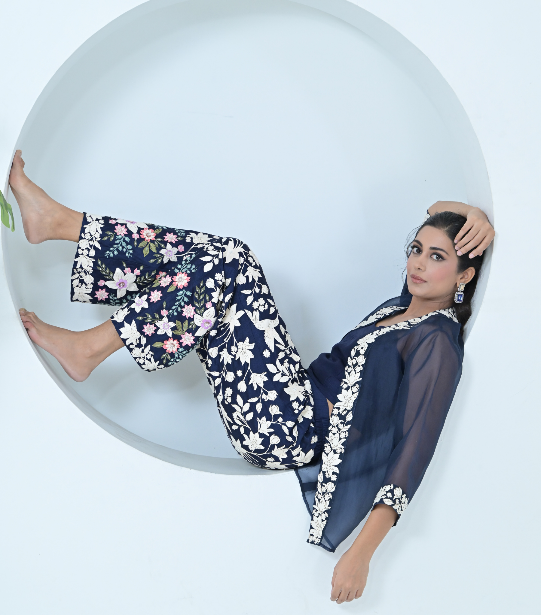 MADHUBALA SHRUG SET WITH HEAVY EMBROIDERY PANTS