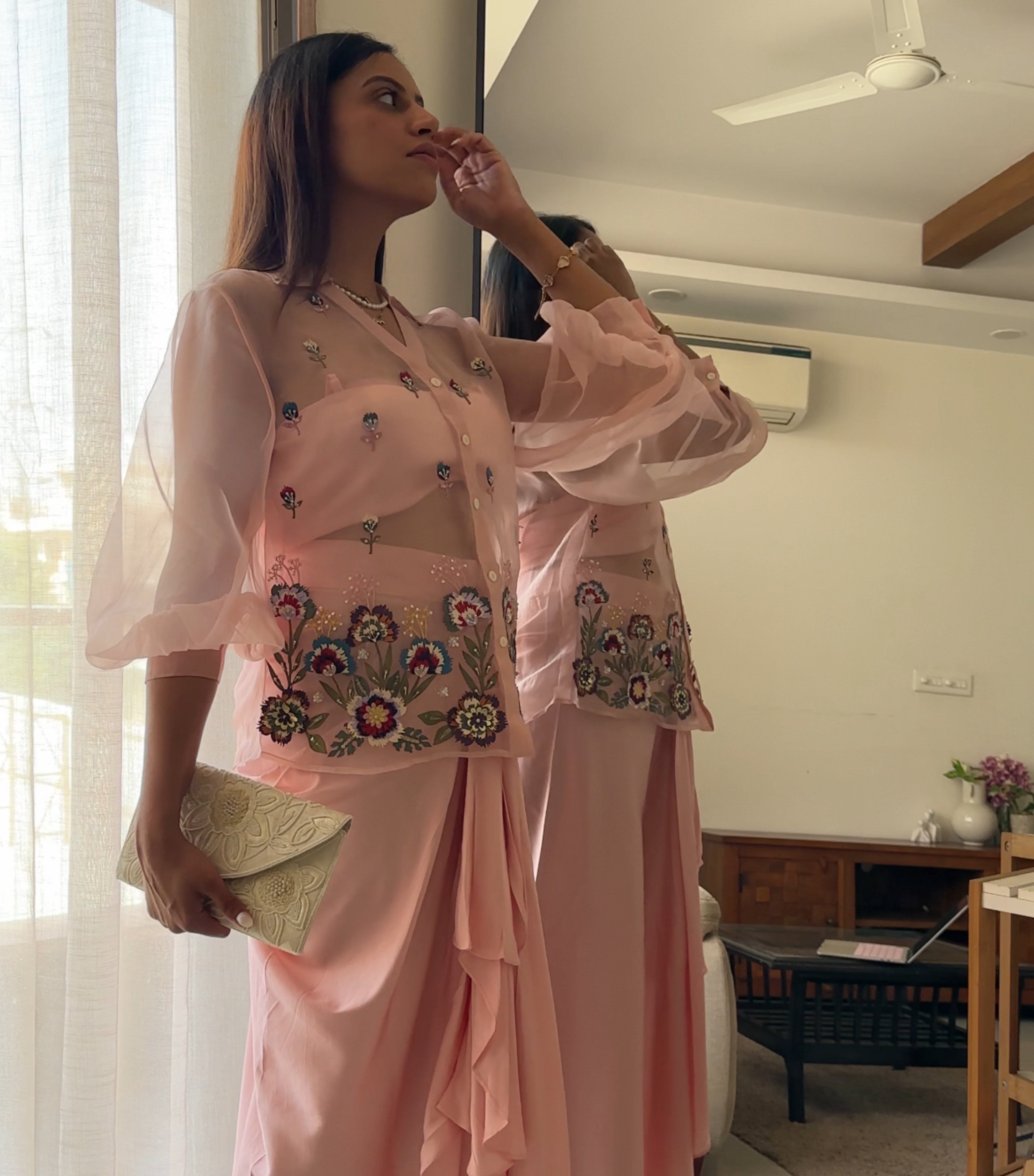 TANVI VIJ - PHOOLWARI PETAL DUSK DRAPE SET