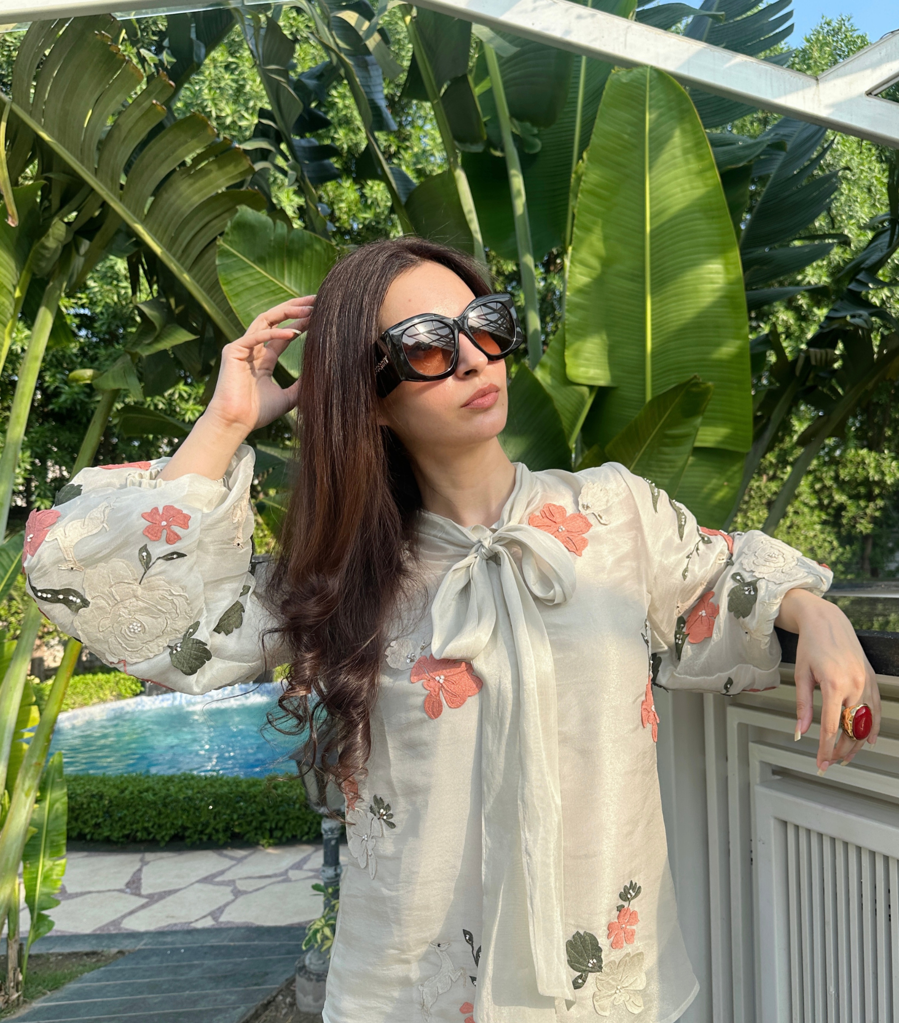 PREETIKA BHASIN - GULAB TIE UP TISSUE COORD SET