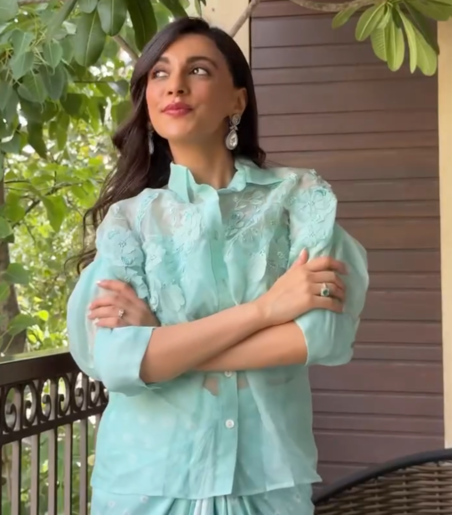 MEHAK JAIN - FLORIS BANDHANI SHIRT WITH PLEATED SKIRT SET
