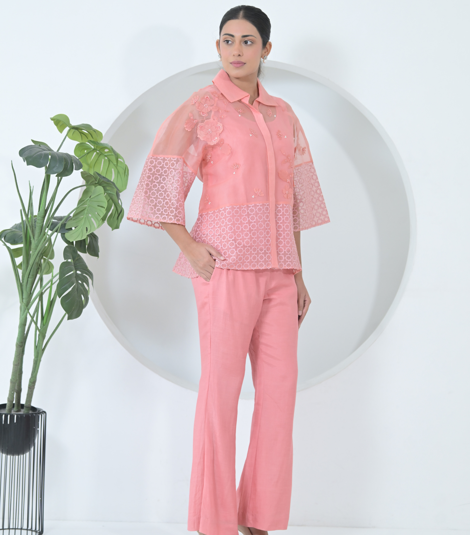 PEARL PETAL JAALI SHIRT WITH PANT SET