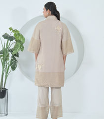 PEARL PETAL JAALI TUNIC SET