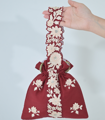 IVORY PHOOL-PATTI POTLI BAG – RED LINEN