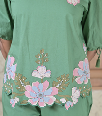 BIG KHUSHBOO SCALLOPED CO-ORD SET