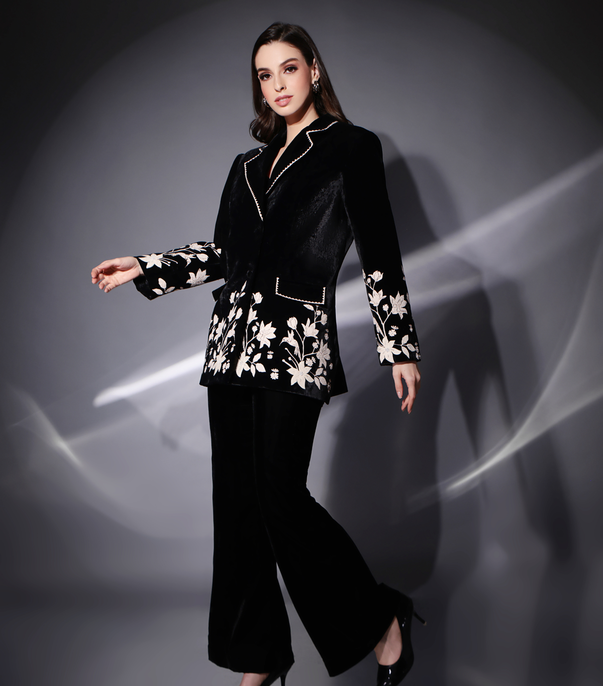 THE MADHUBALA EVENING ORCHID BLAZER SET