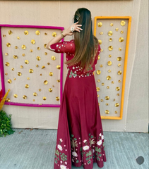 TANIYA ATMARAMANI - PICHWAI RED SERENADE SKIRT SET