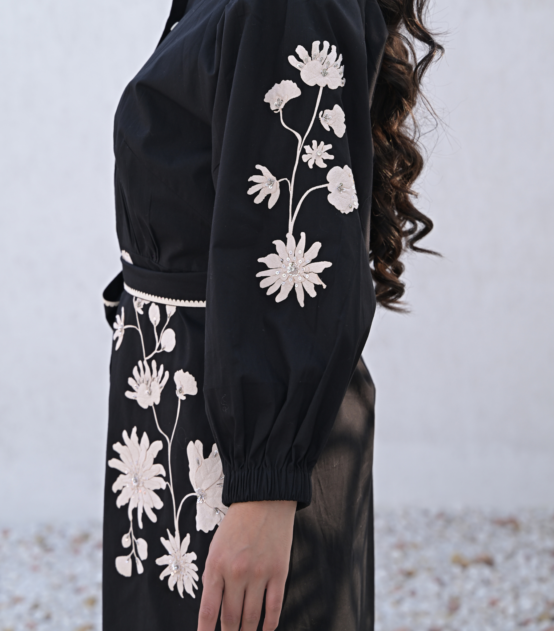 NOIR PETALINE DRESS