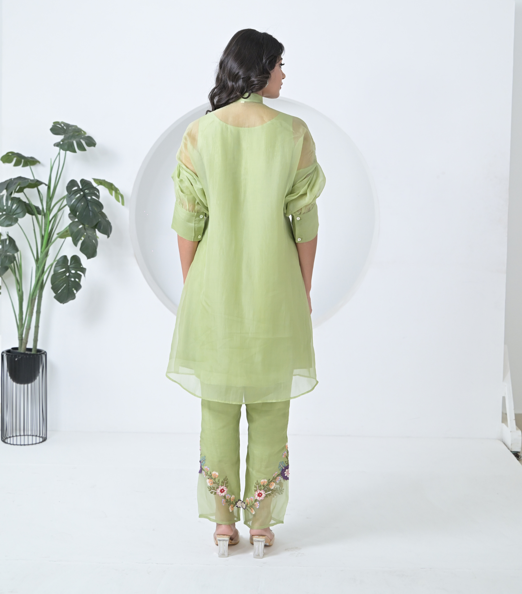 LIME GREEN PHOOL-PATTI TUNIC SET WITH EMBROIDERED PANTS