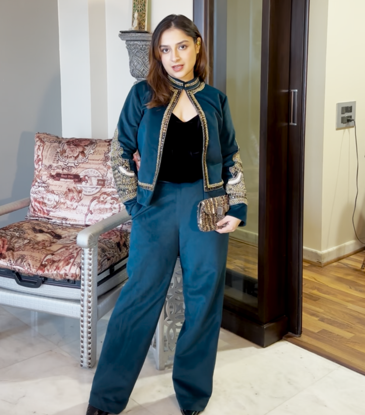 TANISHA ANAND - THE OBSIDIAN GLOW JACKET WITH PANTS SET