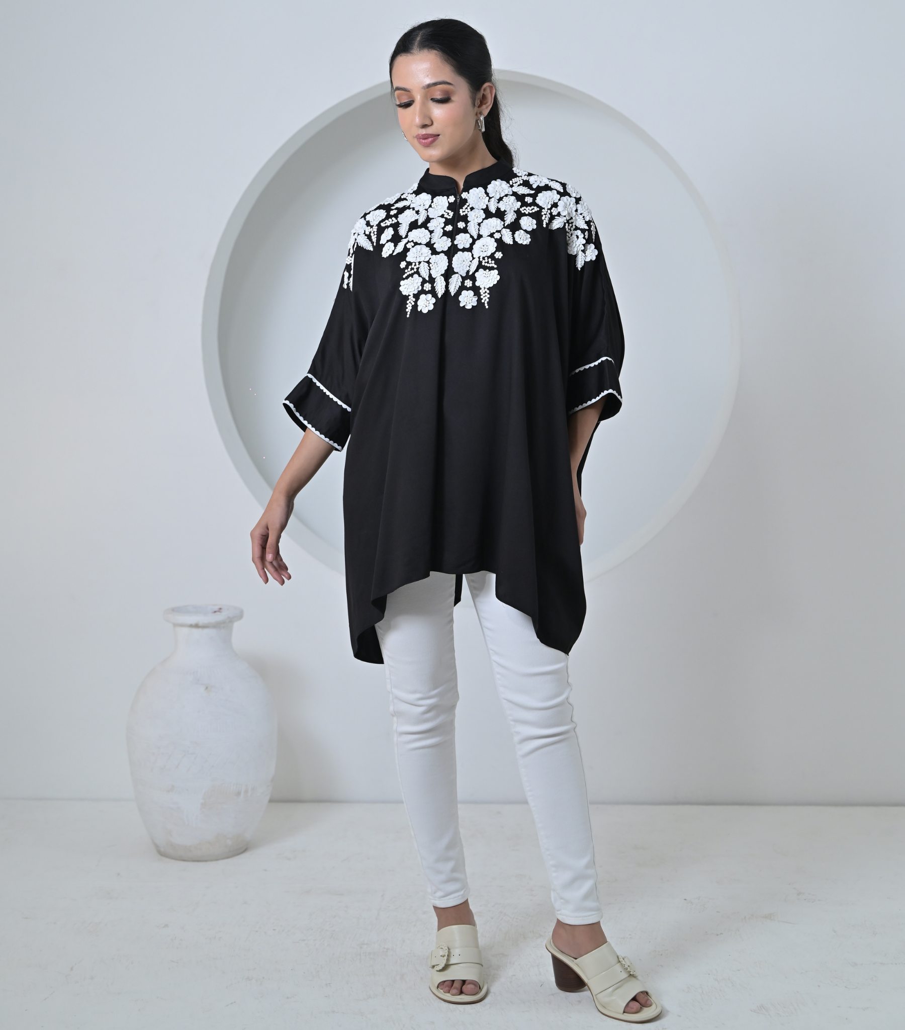 ALBASTER PETAL KAFTAN