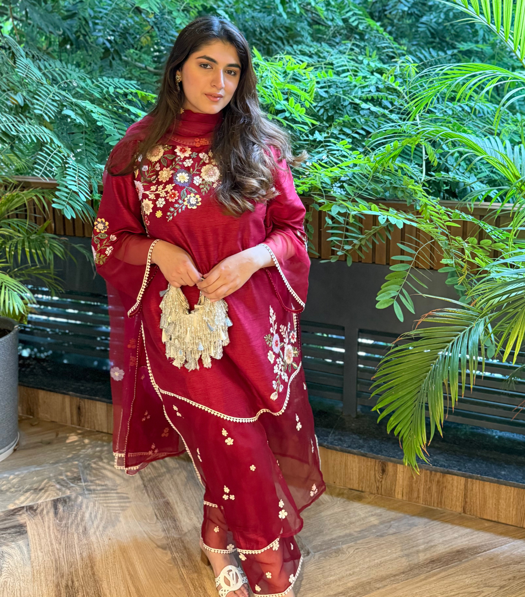 GIA SHARMA - PHOOLPATTI ORGANZA SWIRL SUIT SET