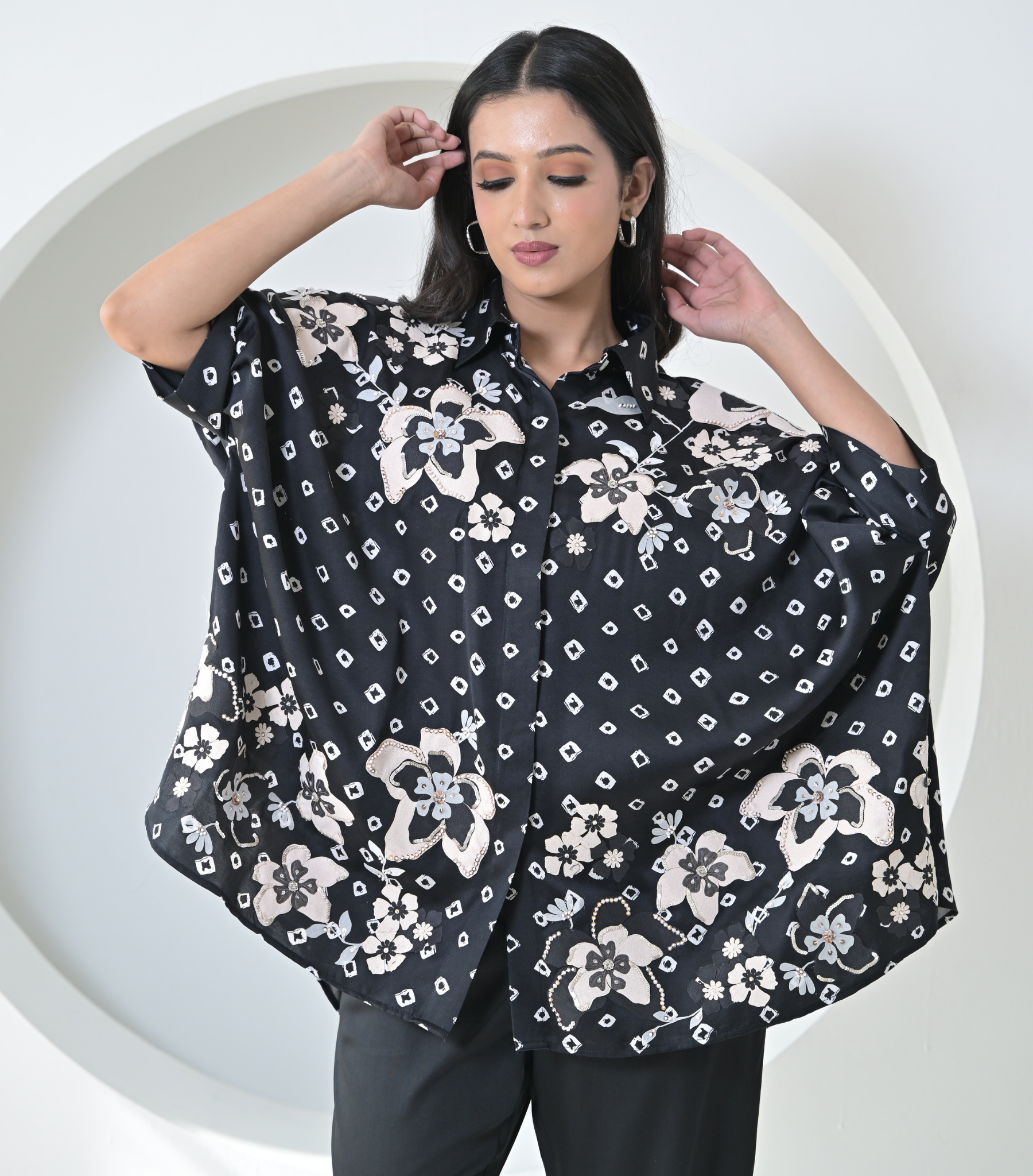 LAYERED FLOWER BUNCH BANDHANI KAFTAN SET