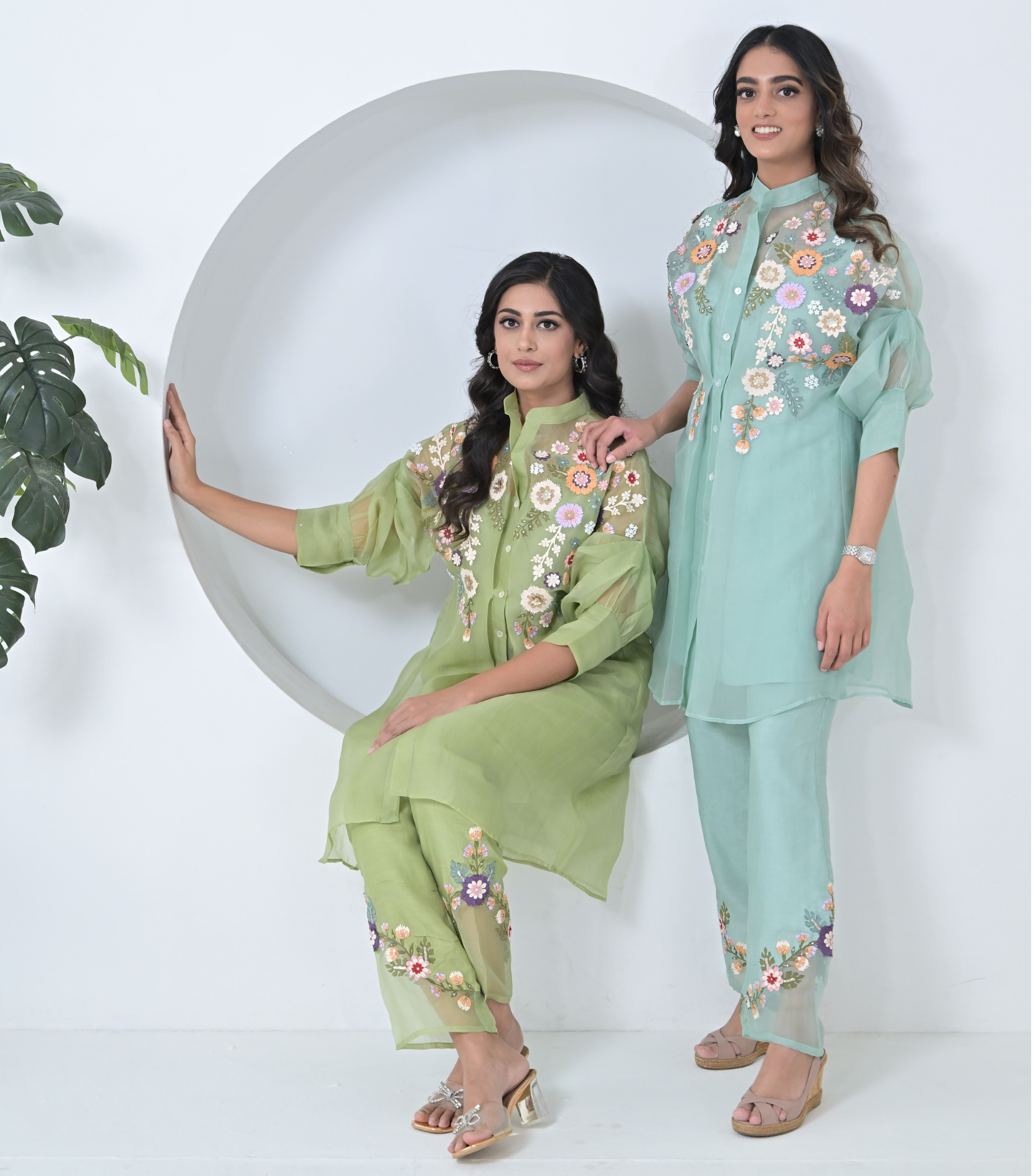 LIME GREEN PHOOL-PATTI TUNIC SET WITH EMBROIDERED PANTS