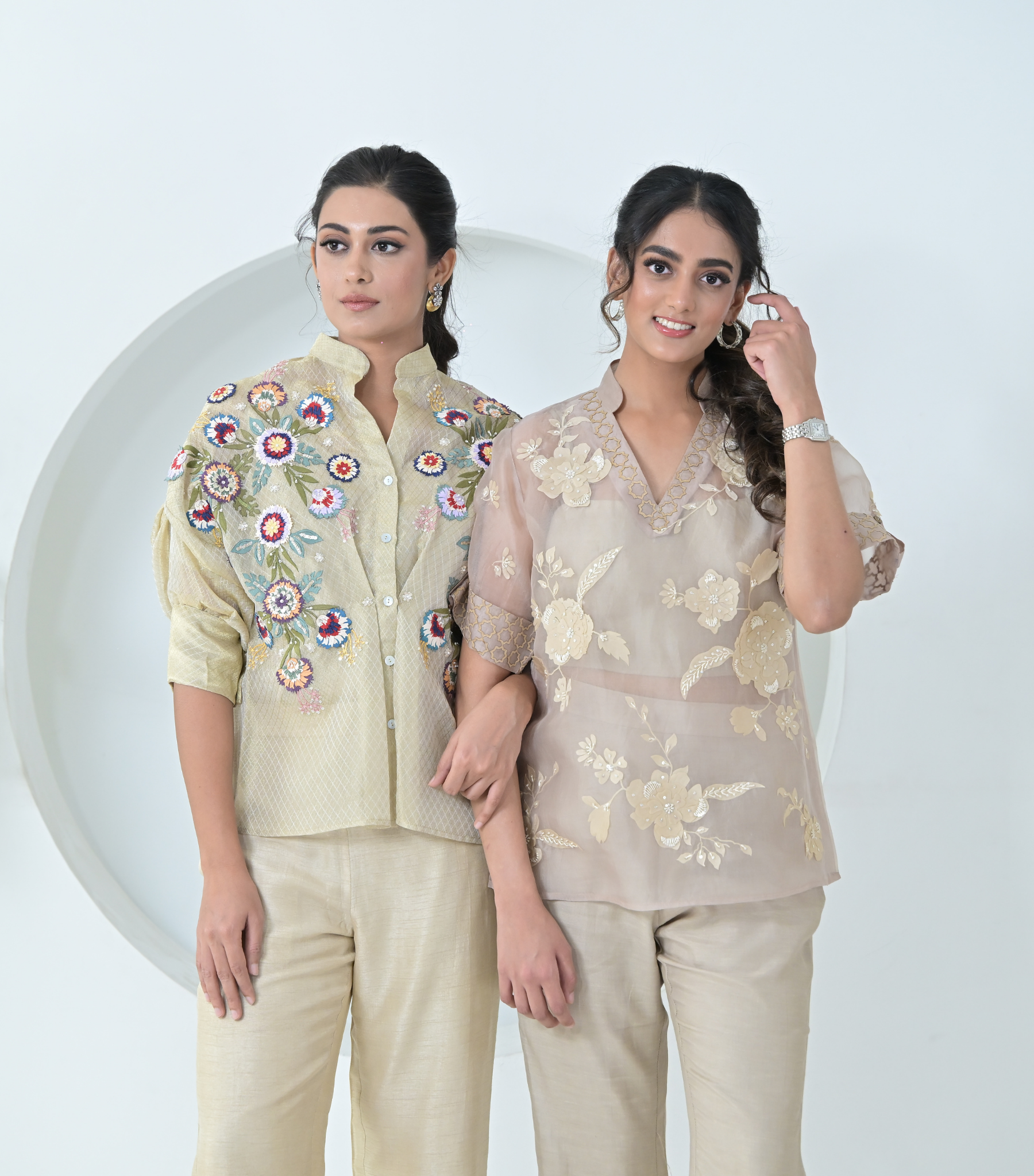 PEARL PETAL WITH JAALI BORDER TOP COORD SET