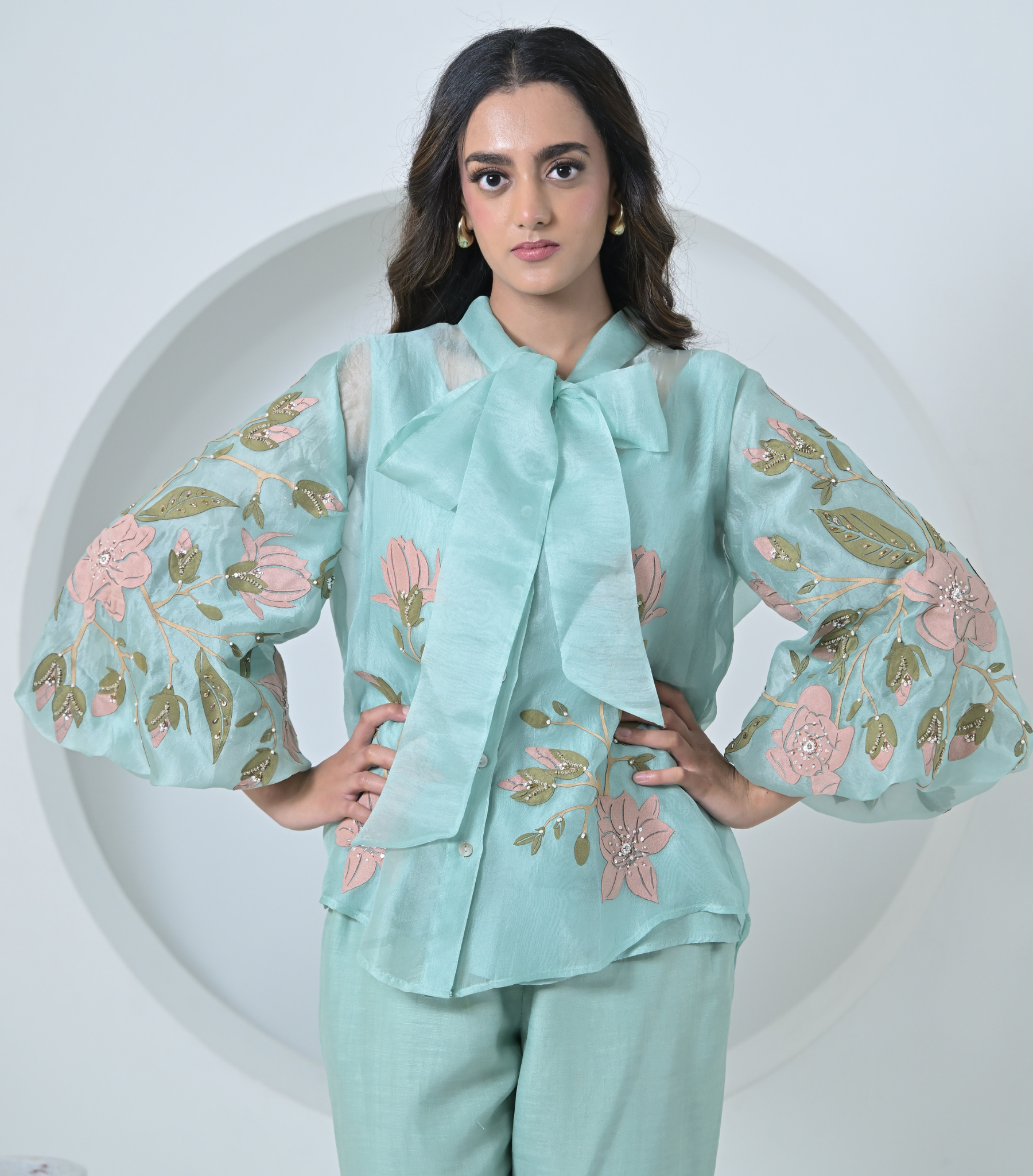 BLOOM STORY BOW TIE-UP CO-ORD SET