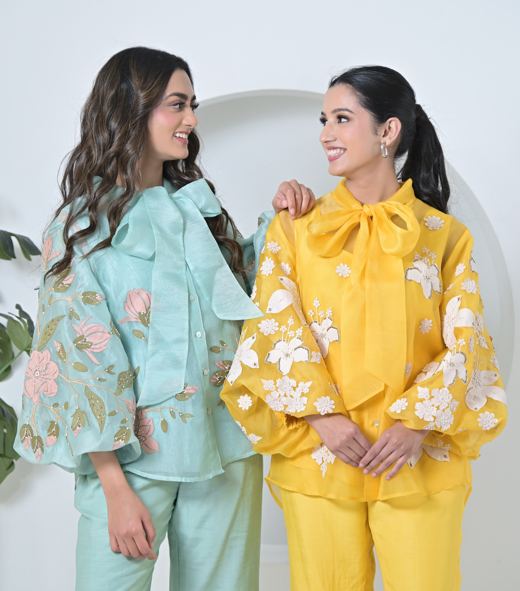 BLOOM STORY BOW TIE-UP CO-ORD SET