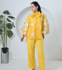 IVORY GARDEN BOW TIE-UP CO-ORD SET