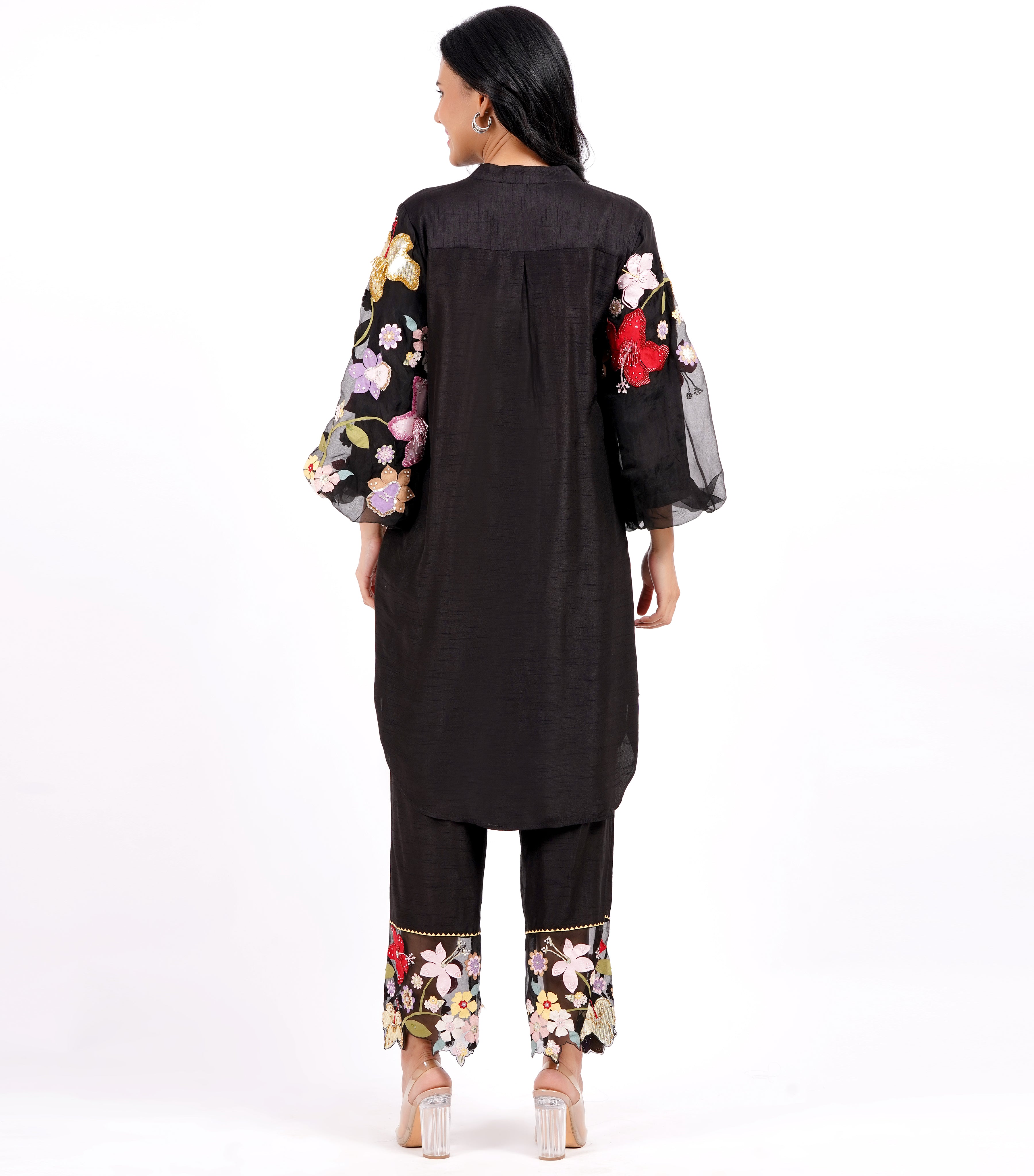 BLACK VALLEY OF FLOWER TUNIC SET