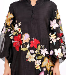 BLACK VALLEY OF FLOWER TUNIC SET