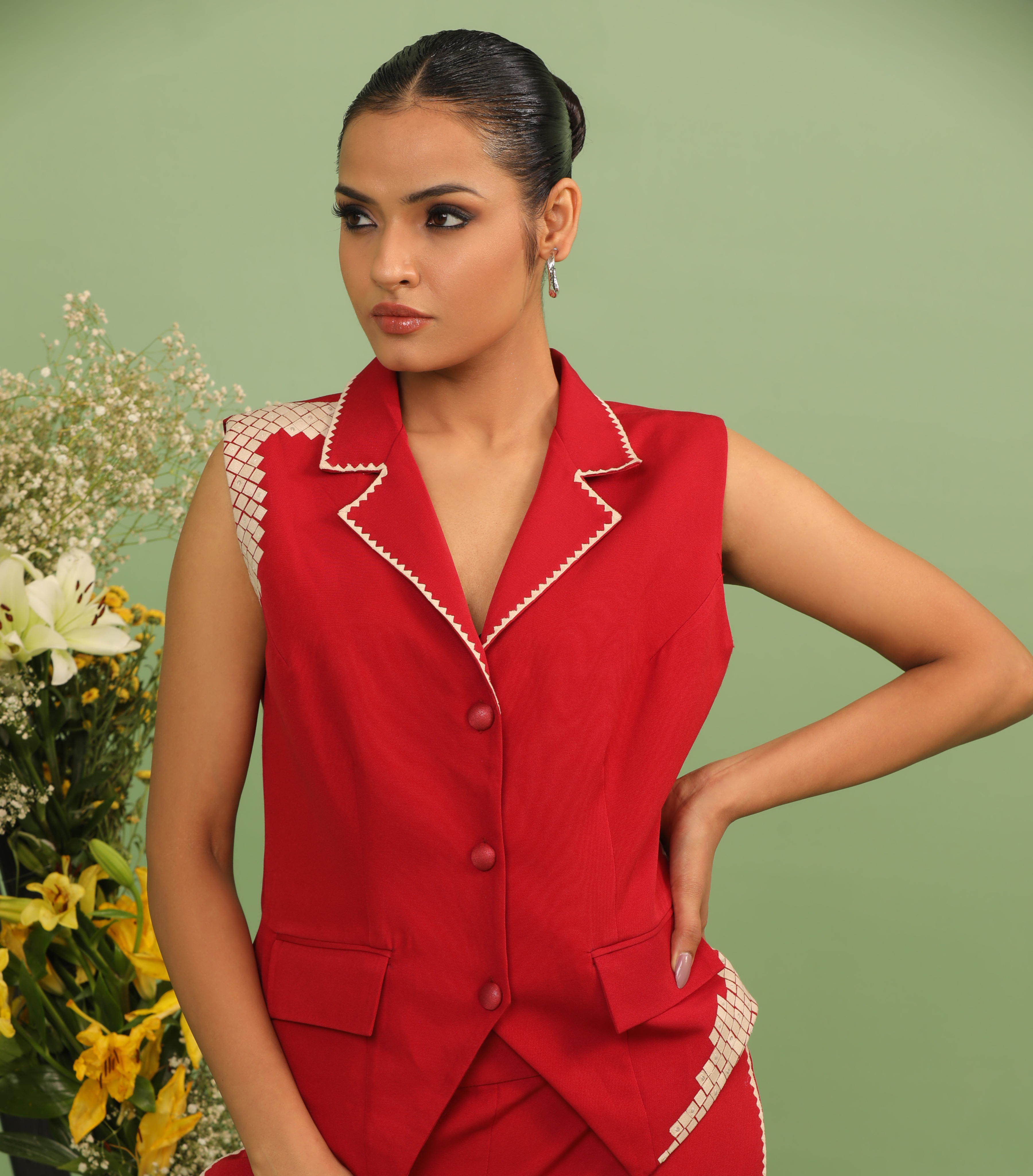 BANANA CREPE WAIST COAT SET